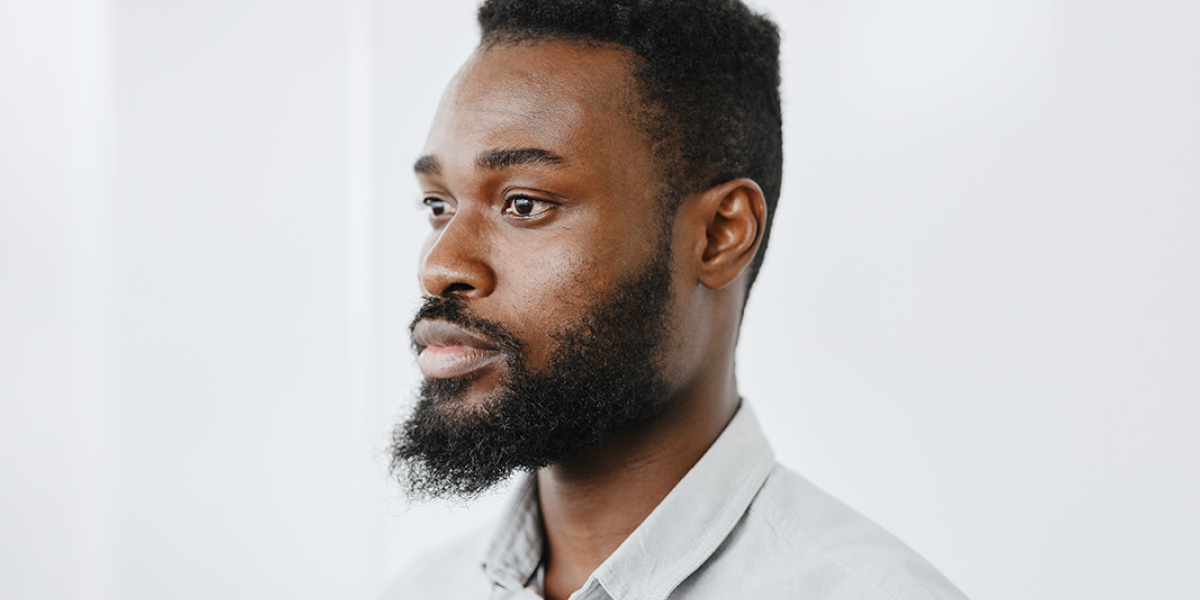 A black guy with full beard
